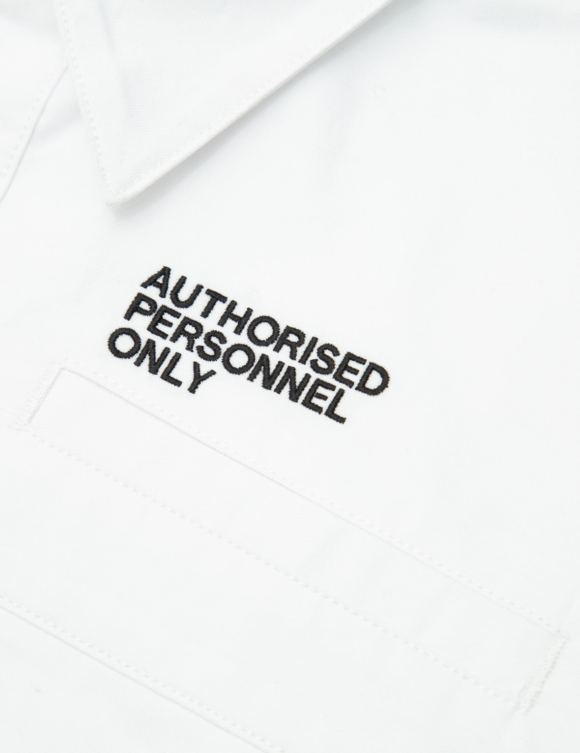 多重Logo印花工装衬衫