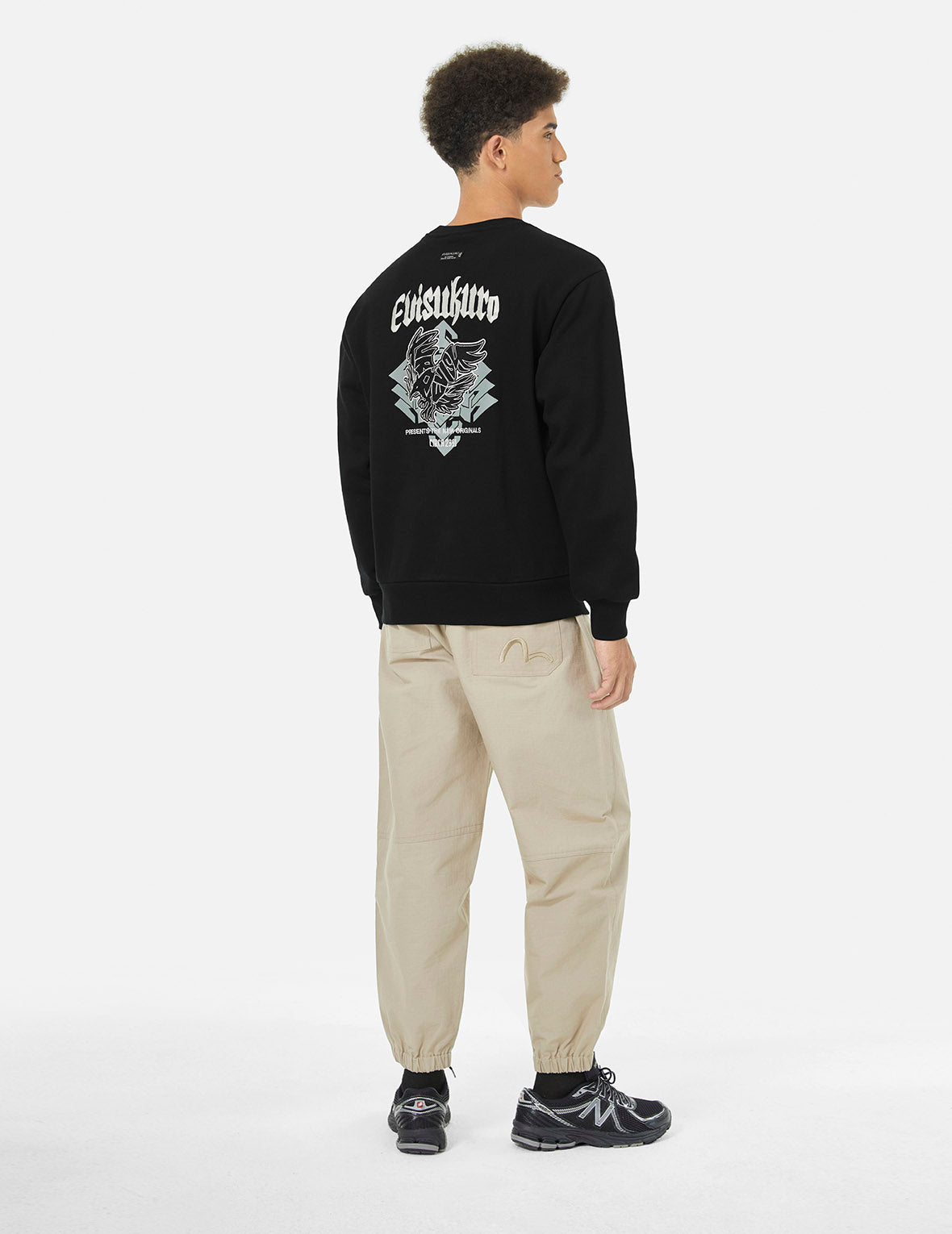 Yatagarasu Embrodiery Relax Fit Sweatshirt