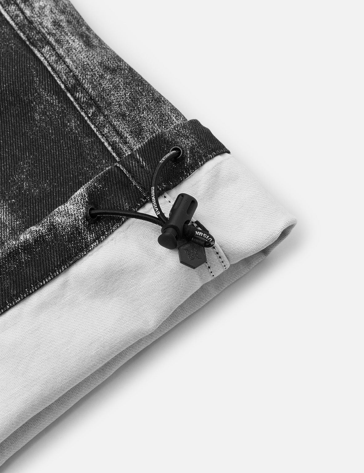 满地手刷图案印花常规版型长裤