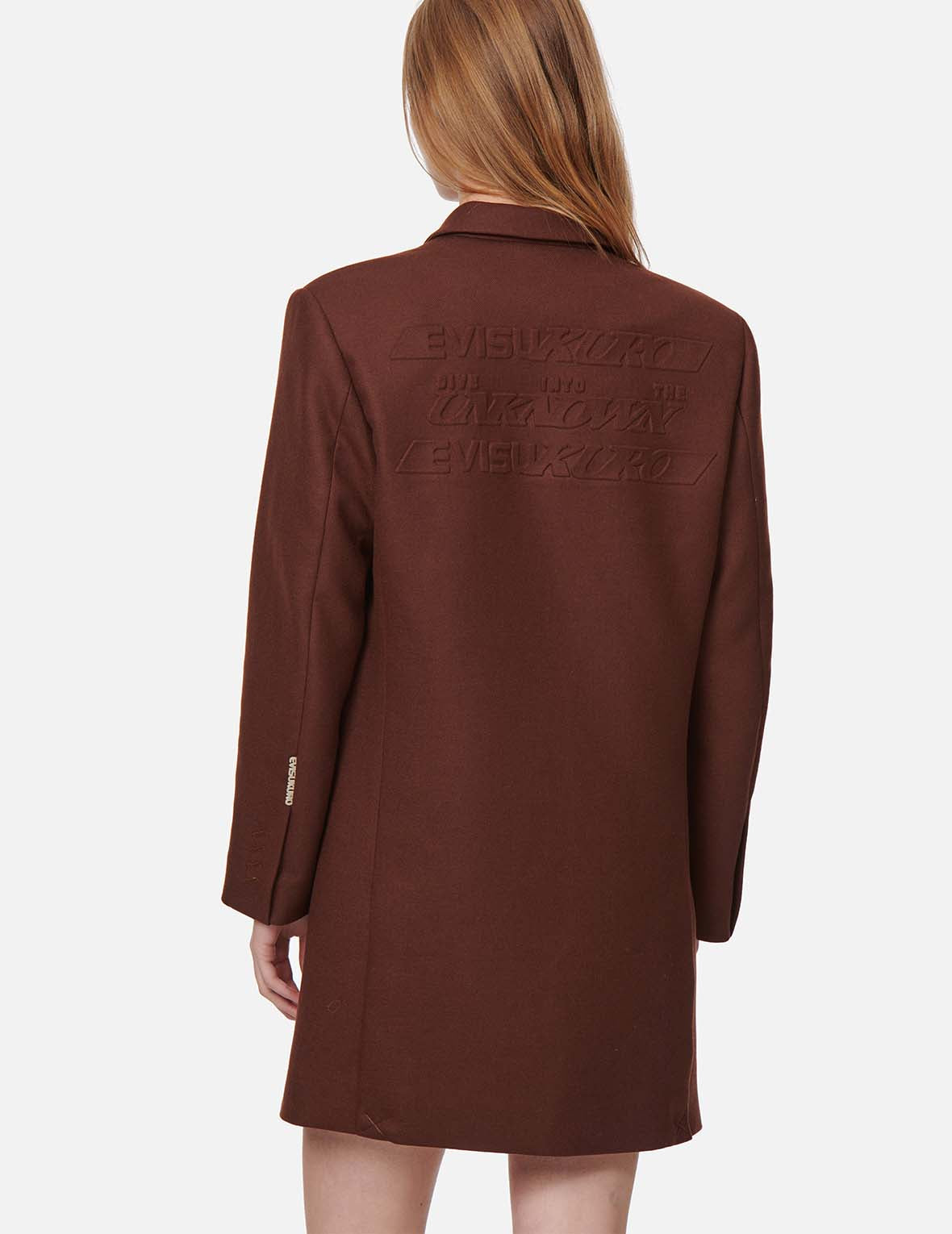 凸印Logo长款西服外套