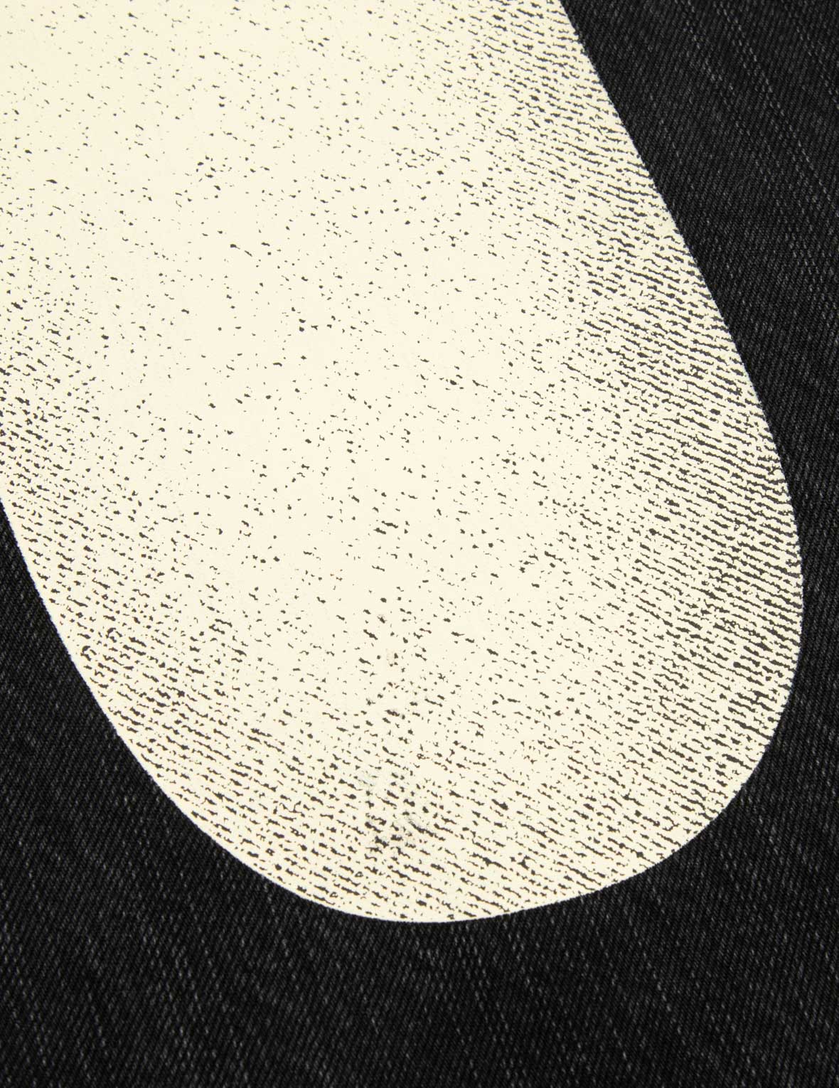 大M印花阔脚牛仔裤 #2000