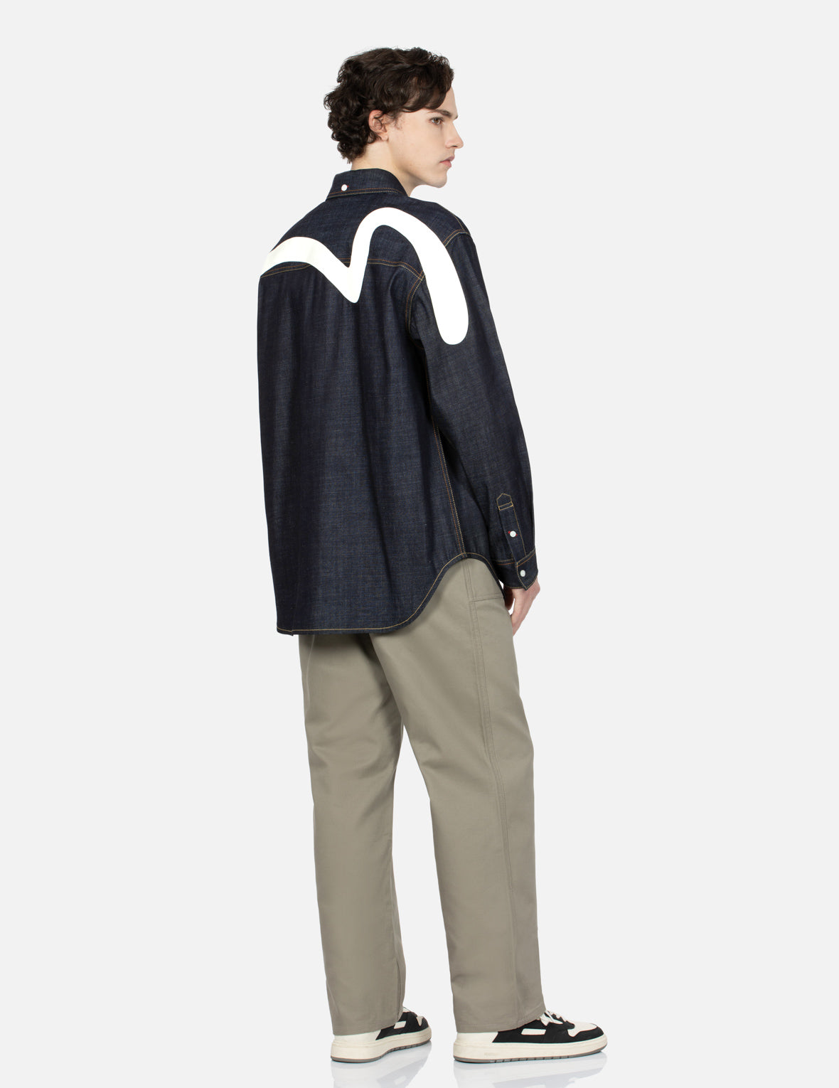 大M印花宽版休闲牛仔衬衫