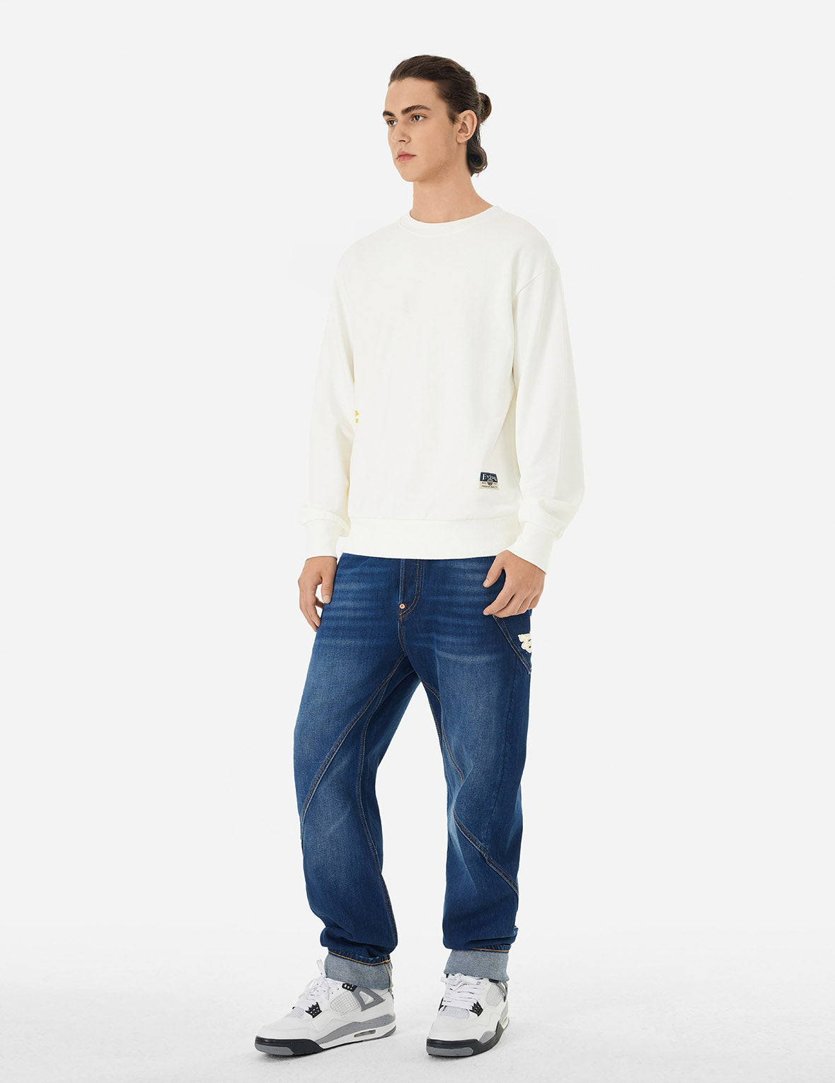 Seagull Pocket and Slogan Print Relax Fit Sweatshirt