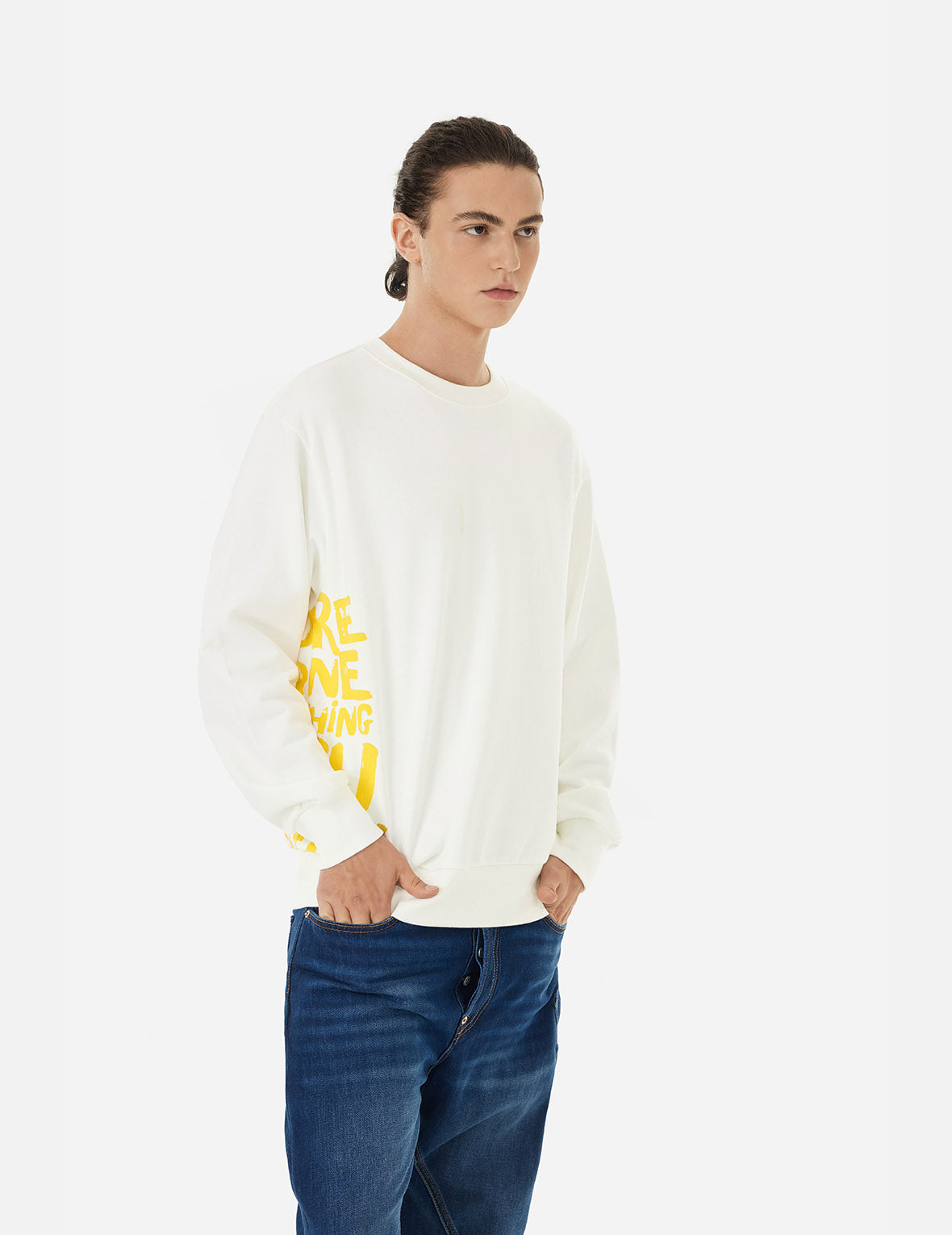 Seagull Pocket and Slogan Print Relax Fit Sweatshirt