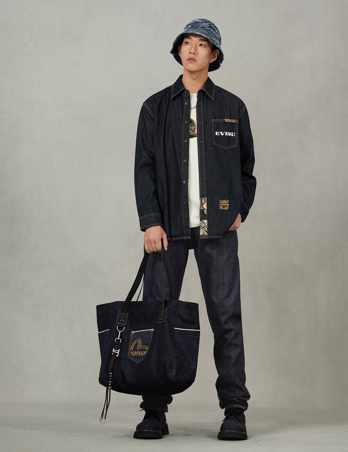 Multi-pocket and Barcode Seagull Embroidery Regular Fit Denim Shirt