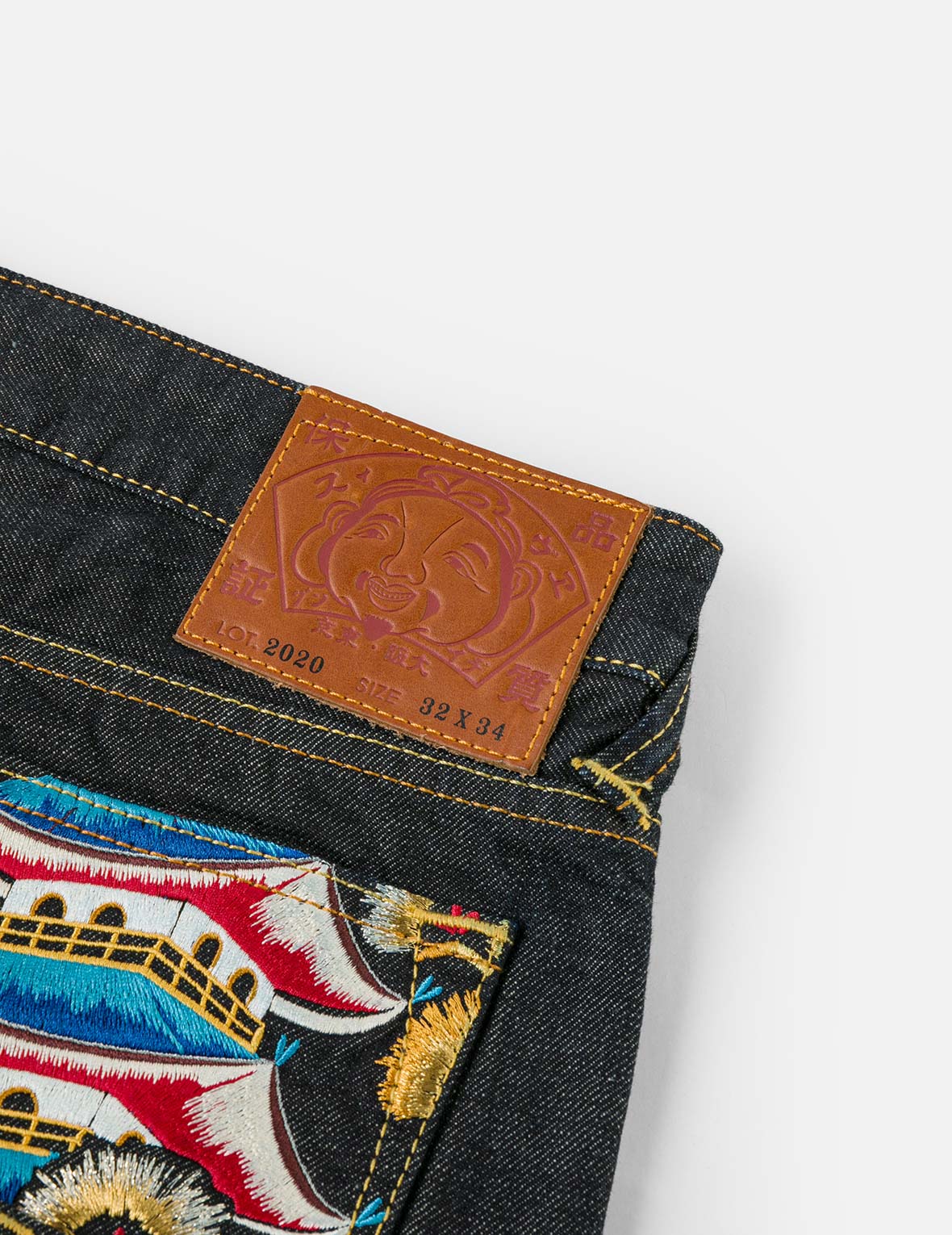 海鸥和日式寺庙刺绣常规牛仔裤 #2020