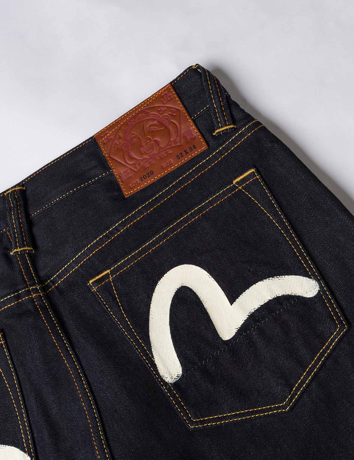 海鸥印花口袋常规牛仔裤 #2020