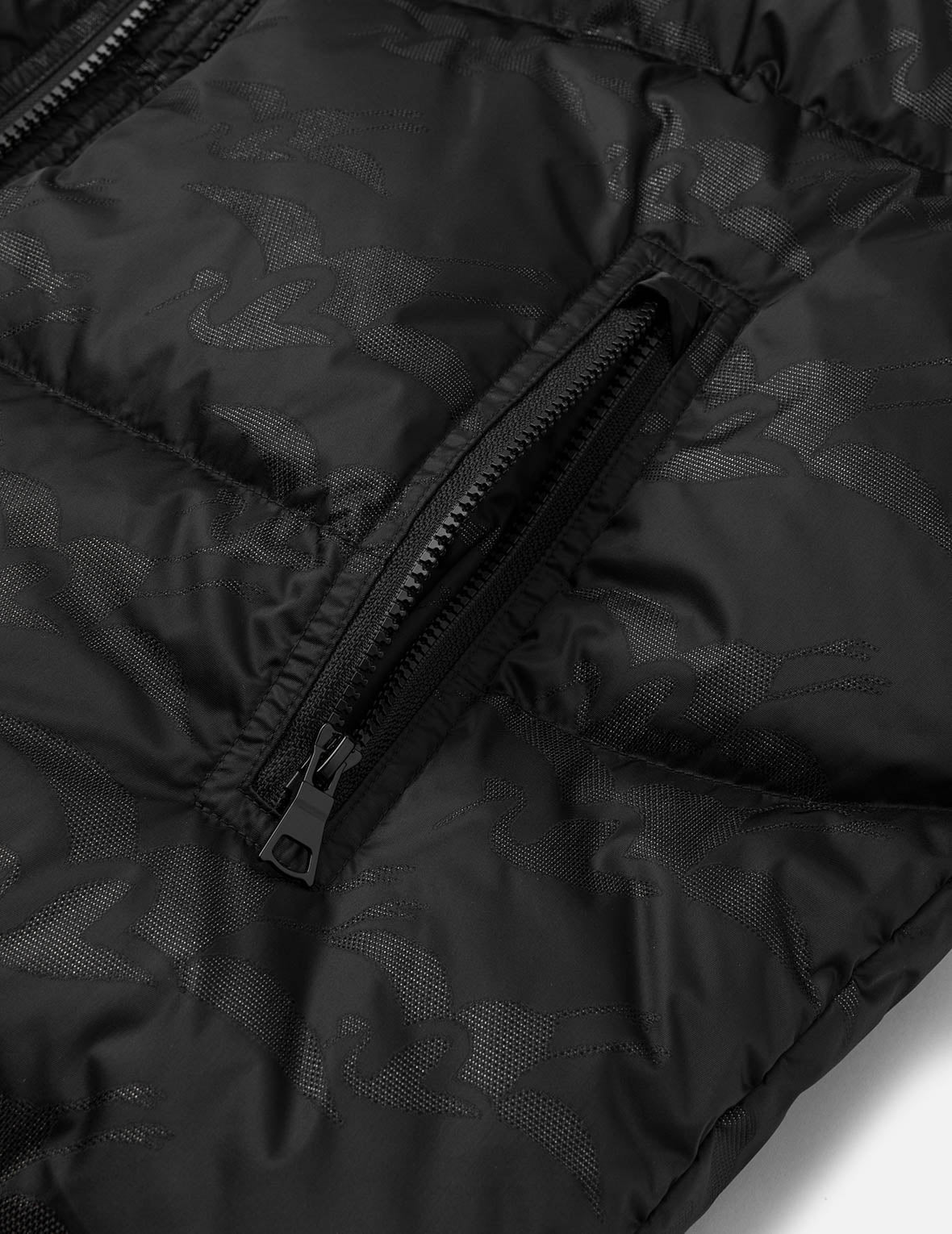 Allover Seagull Crane Jacquard Regular Fit Down Jacket