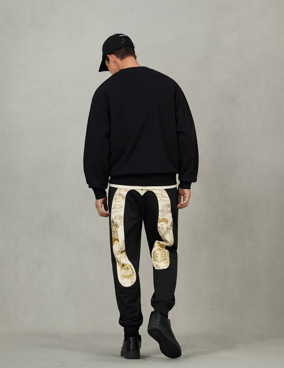 Seagull and Grateful Crane Daicock Print Regular Fit Sweatpants