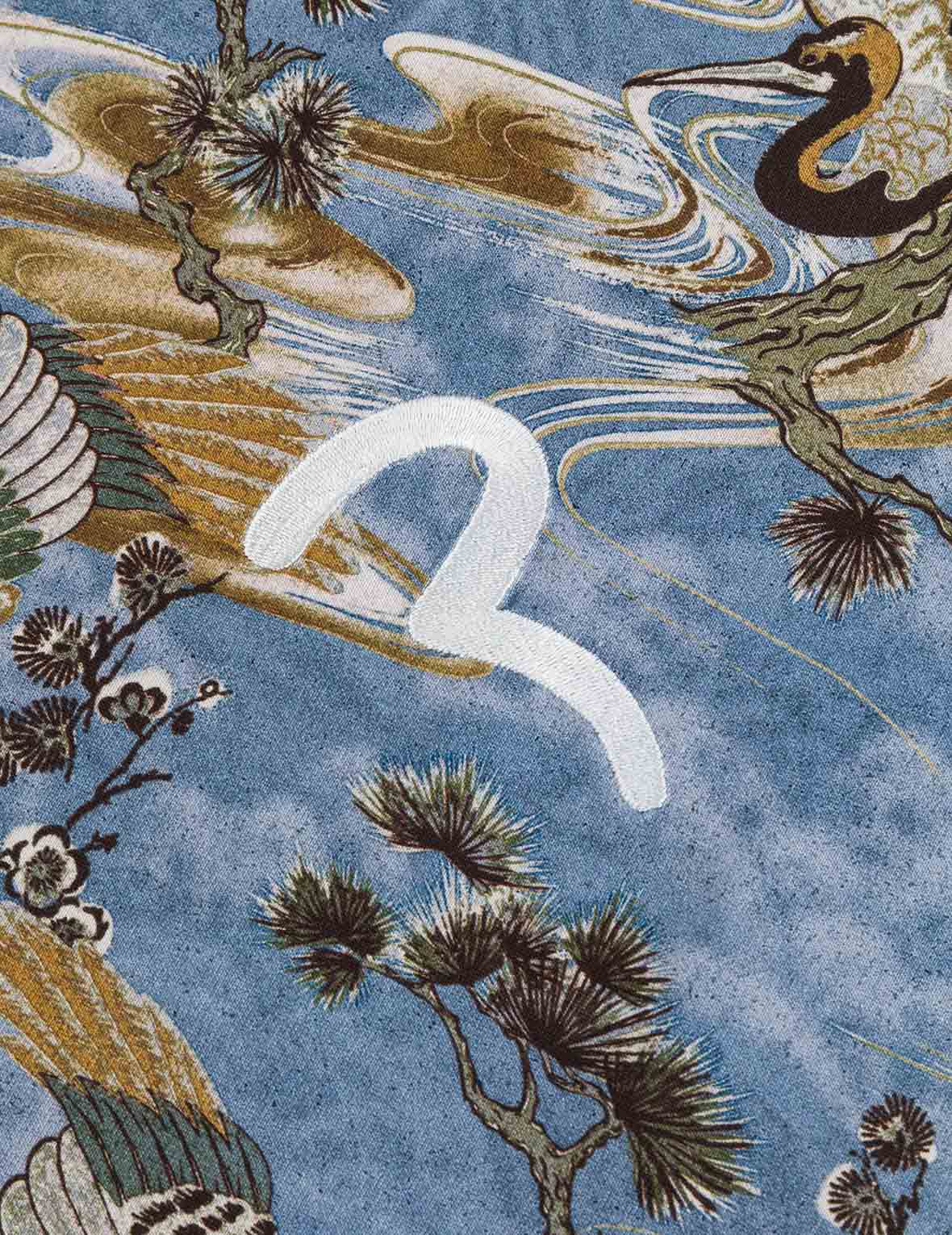 滿地仙鹤印花宽版休闲T恤