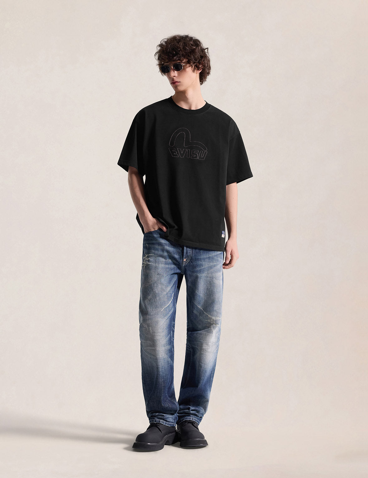 Tonal Applique Seagull Tee
