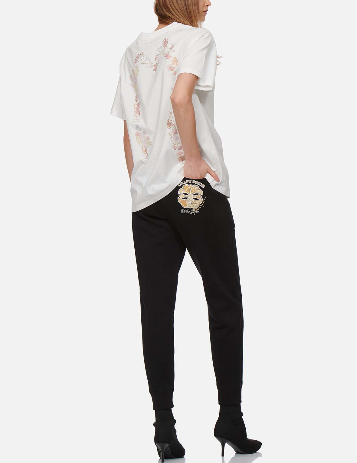 Brocade Kamon Appliqué Sweatpants