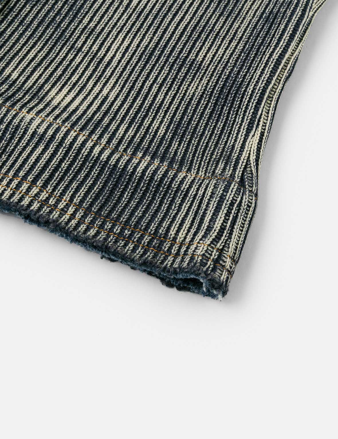 牛仔并布时尚版型拉链外套