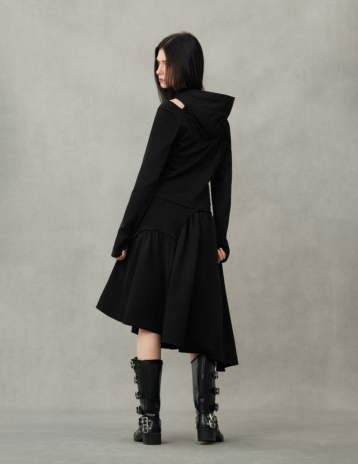 Seagull-inspired Asymmetrical Ruffles Oversized Midi Skirt