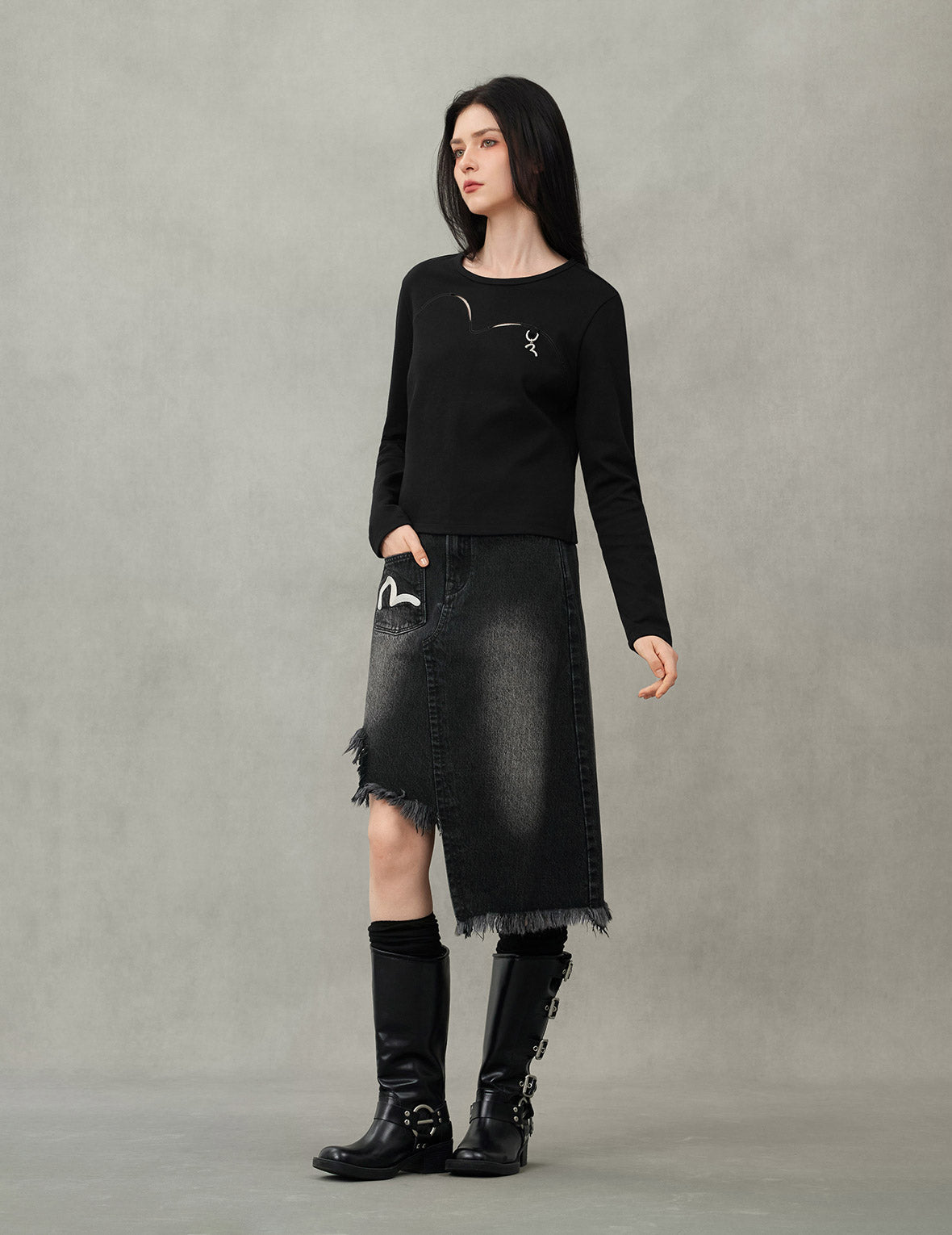 海鸥和口号刺绣常规版型解构洗水牛仔裙