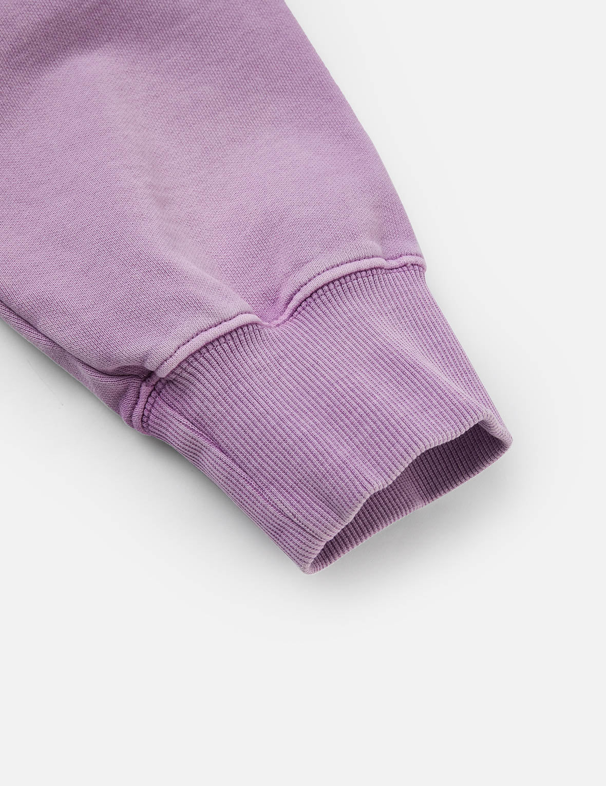 毛茸茸小猫大M印花短款连帽卫衣