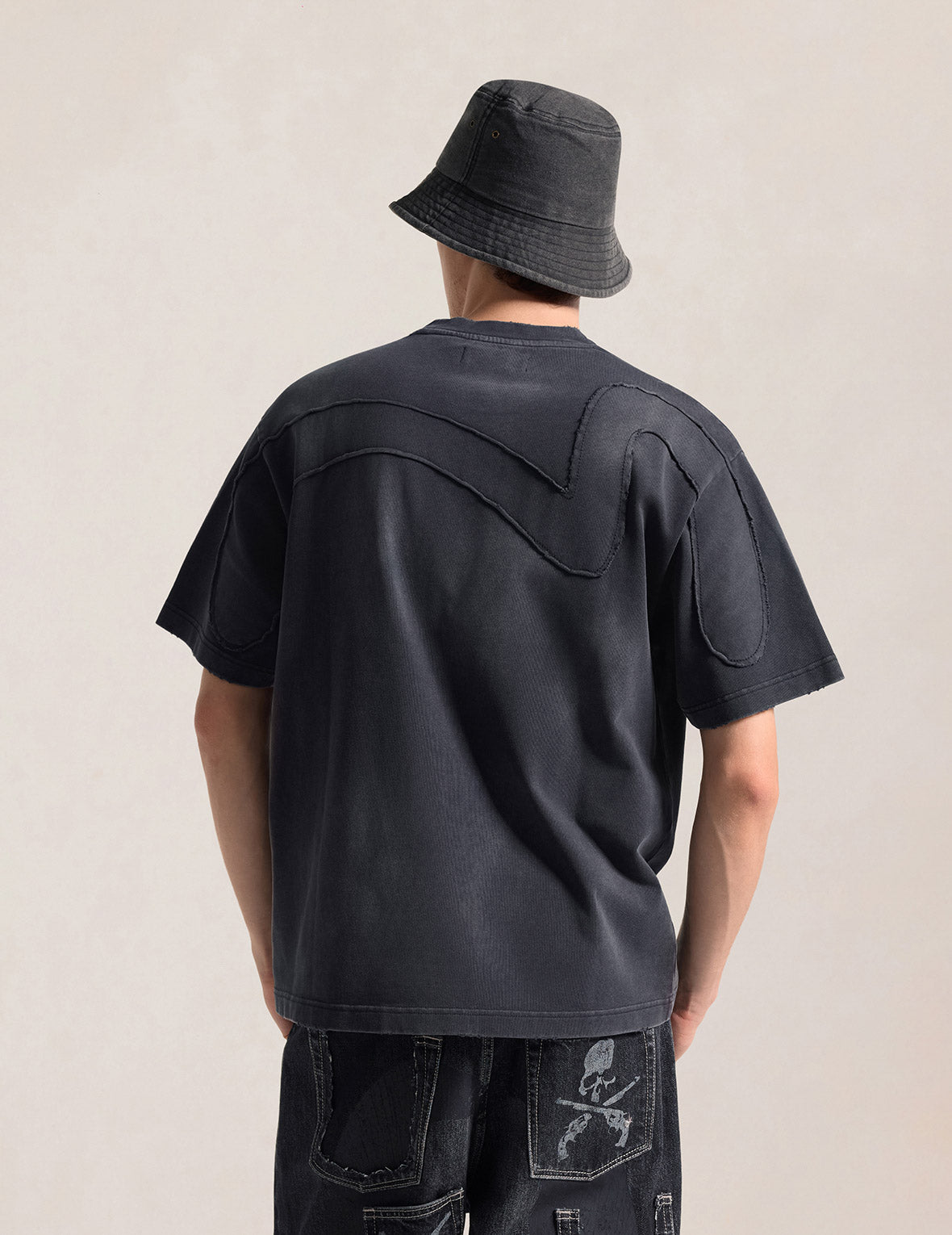 EVISU x mastermind JAPAN x roarguns 毛边贴布大M短袖T恤