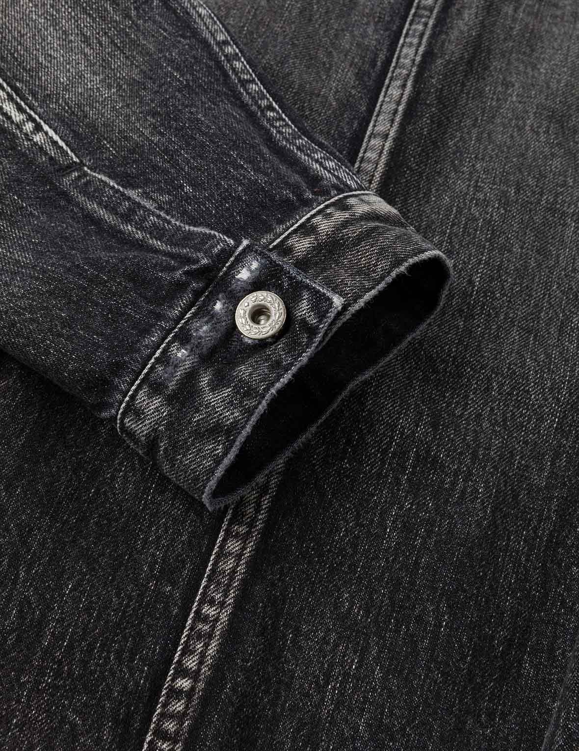 海鸥印花常规版型牛仔卡车司机外套