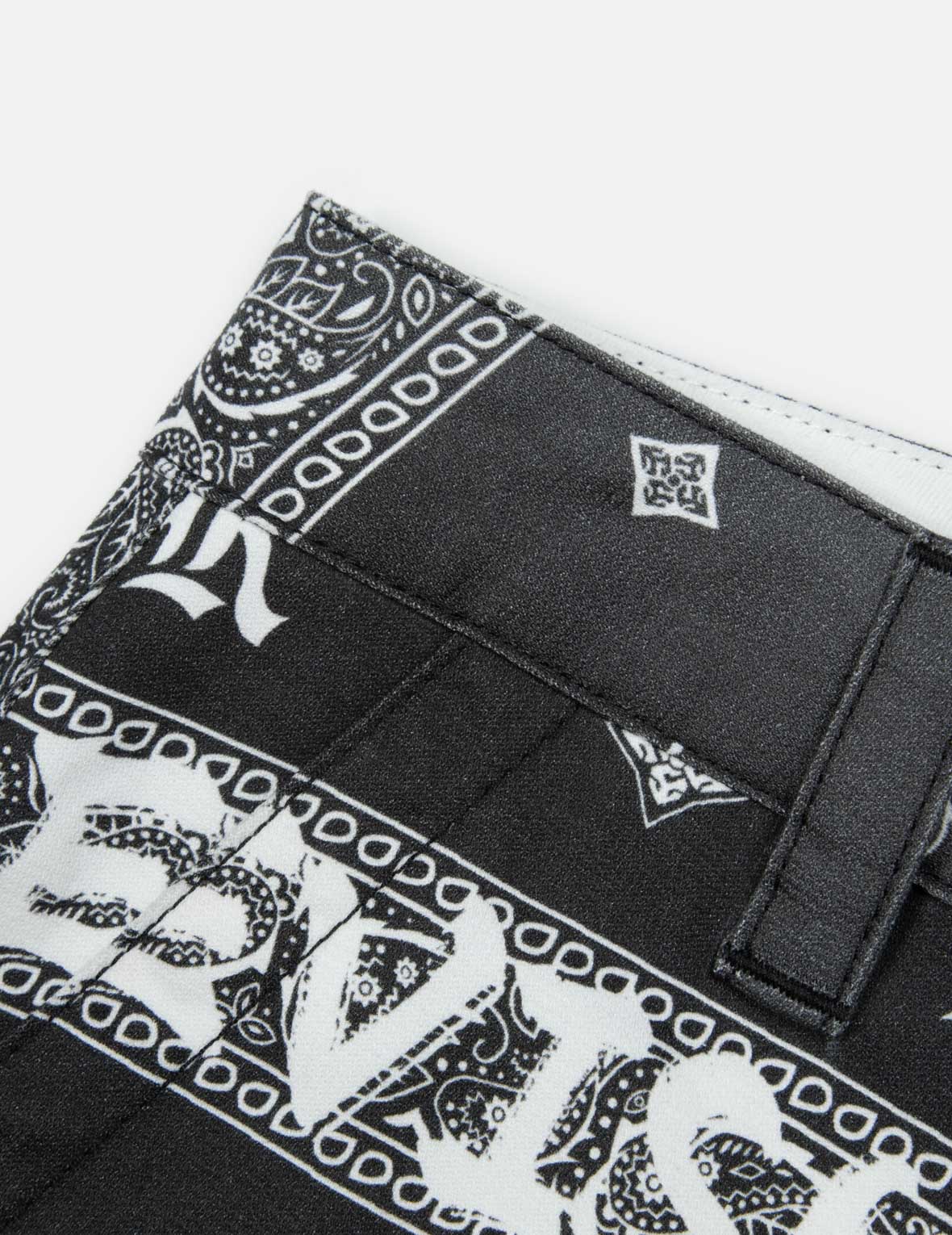 渐变腰果花满地图案錐形短裤