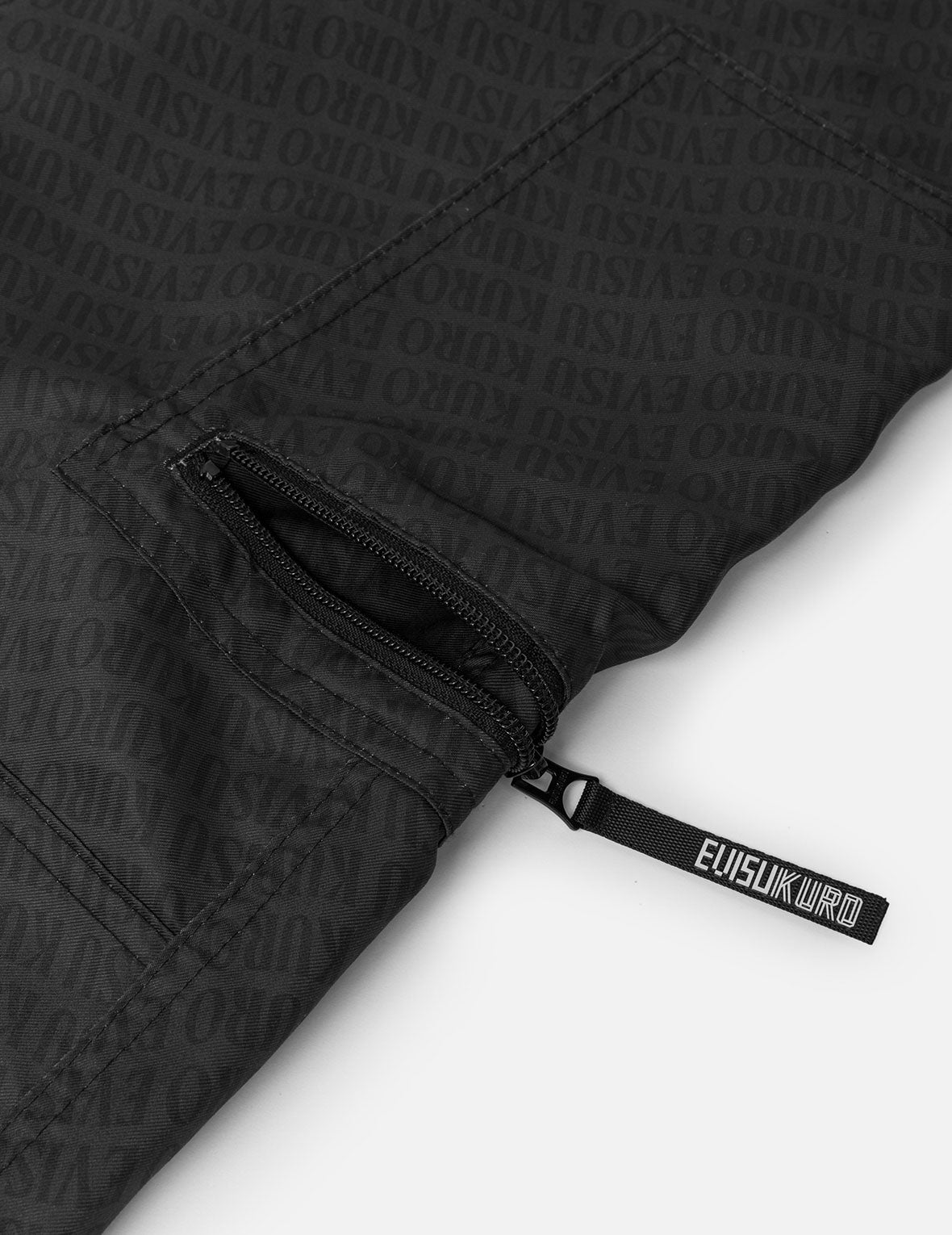 满地商标印花宽版工装裤