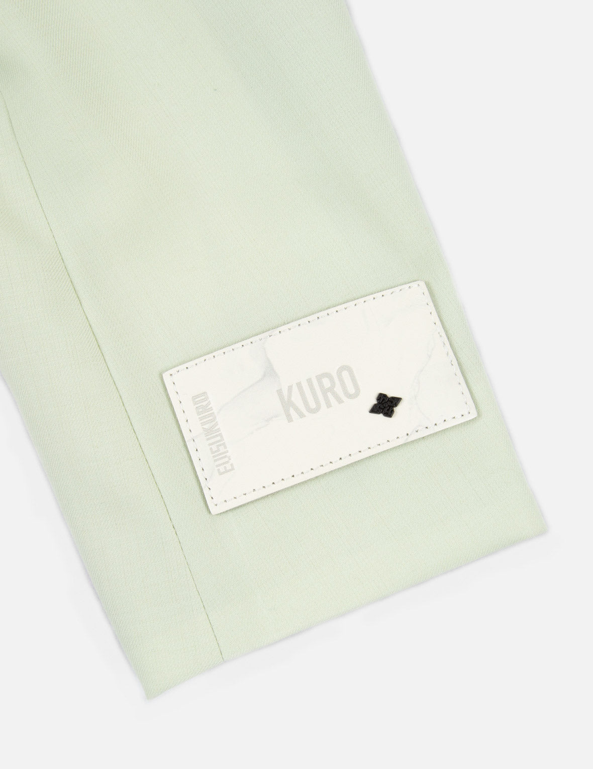 小海鸥刺绣西装外套