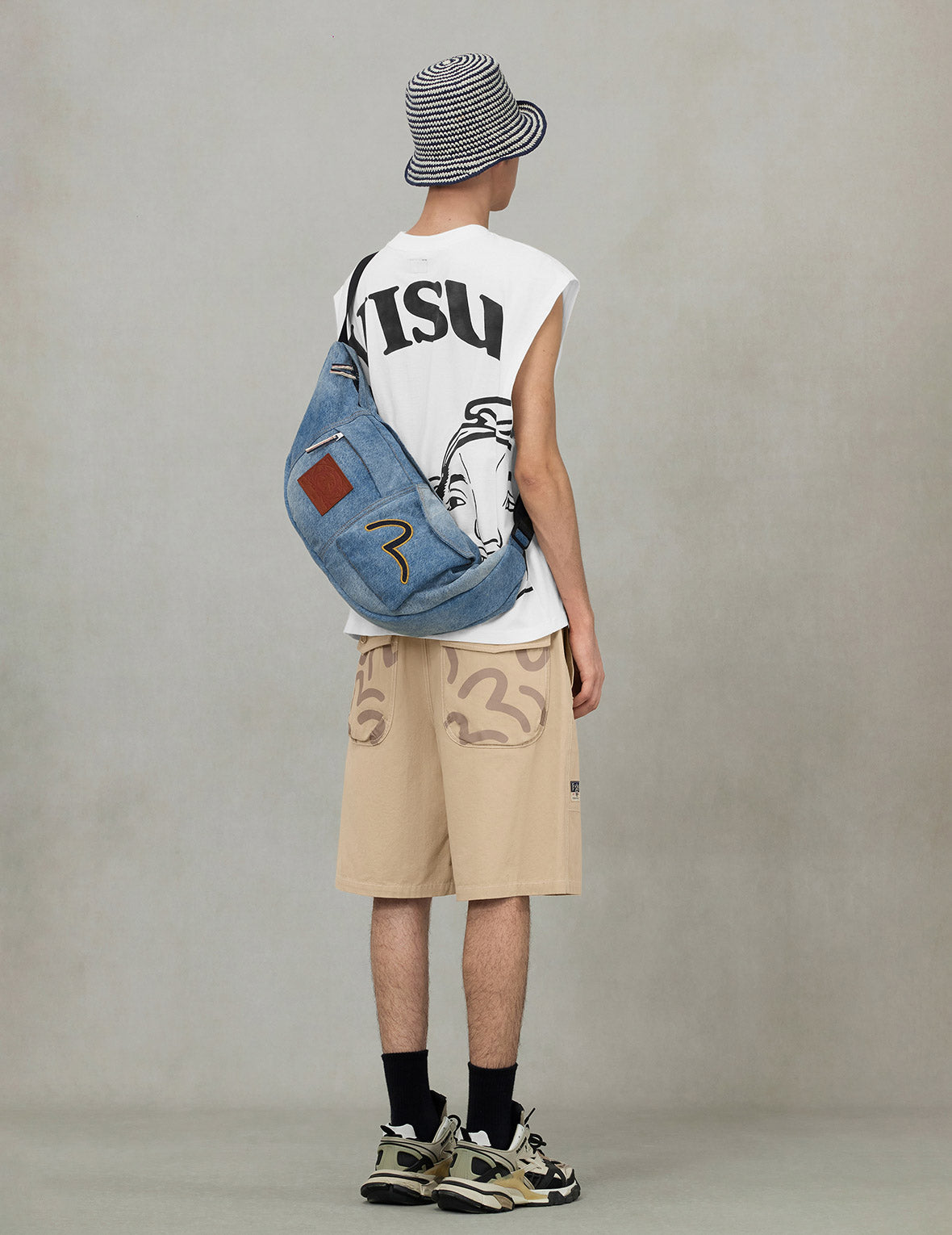 海鸥刺绣牛仔斜挎包