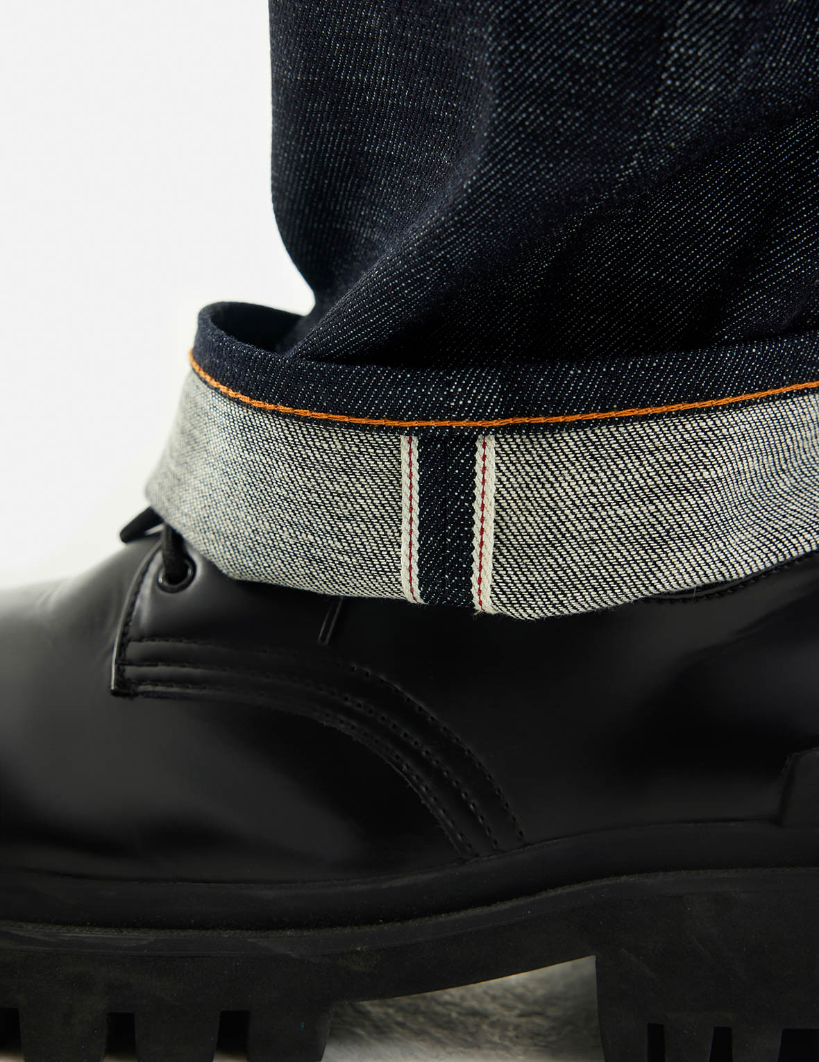 Multi-Pocket with Brocade Patch Regular Fit Jeans #2000