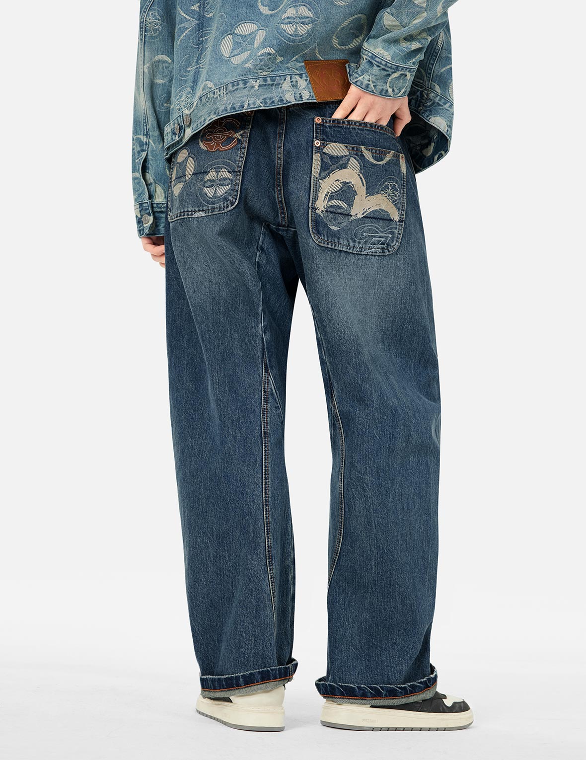 家花提花口袋立体版型牛仔裤