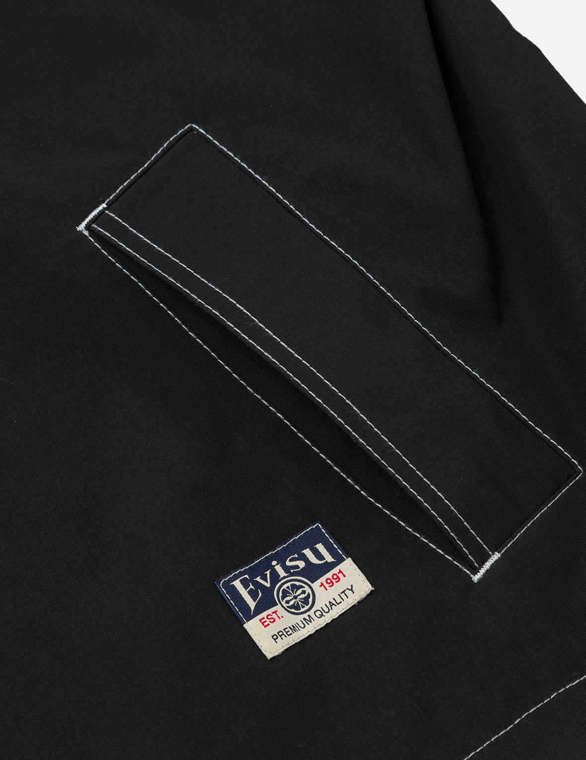 达摩印花和商标貼布宽版休闲连帽外套