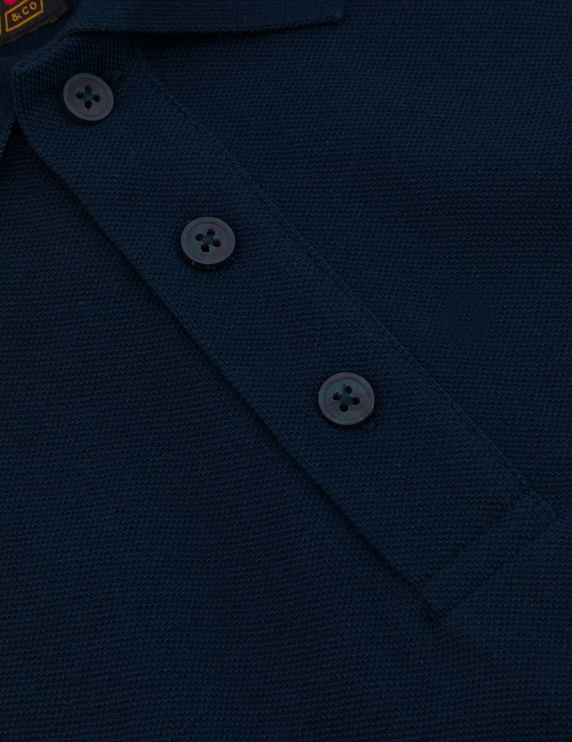 商标刺绣宽版休闲POLO衫