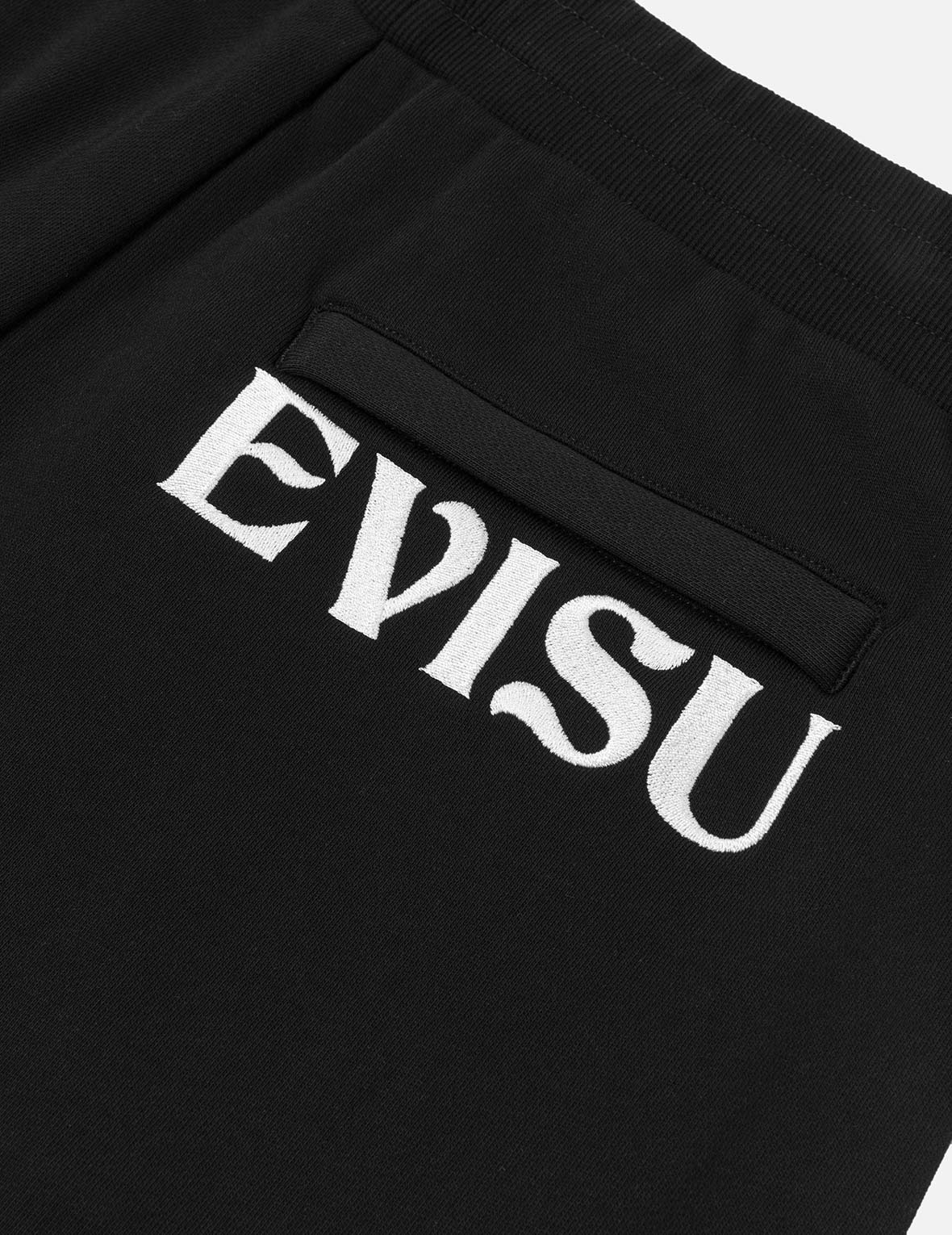 Kamon and Seagull Embroidery Fashion Fit Sweatshorts