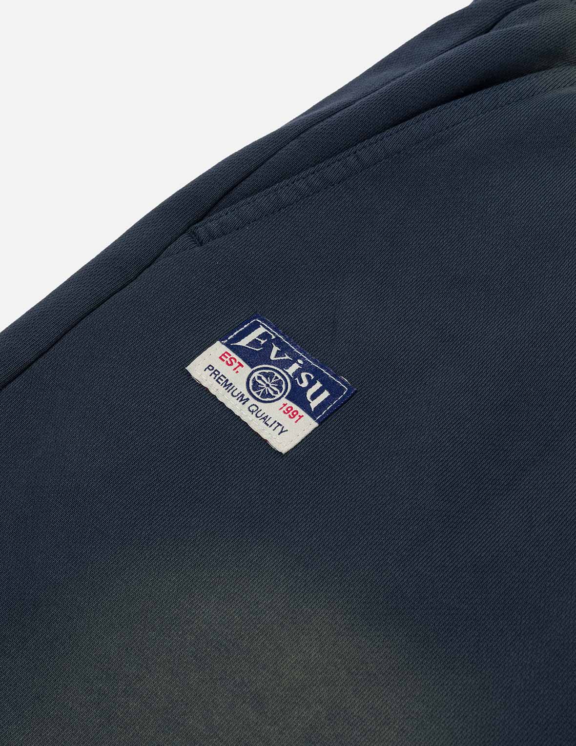 商标贴布绣时尚版型运动短裤