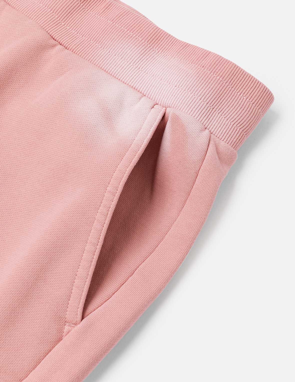 商标贴布绣时尚版型运动短裤