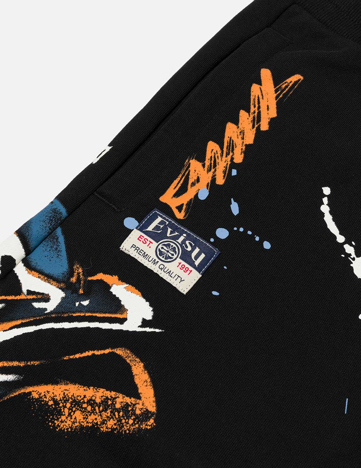 Graffiti Print Regular Fit Sweatshorts
