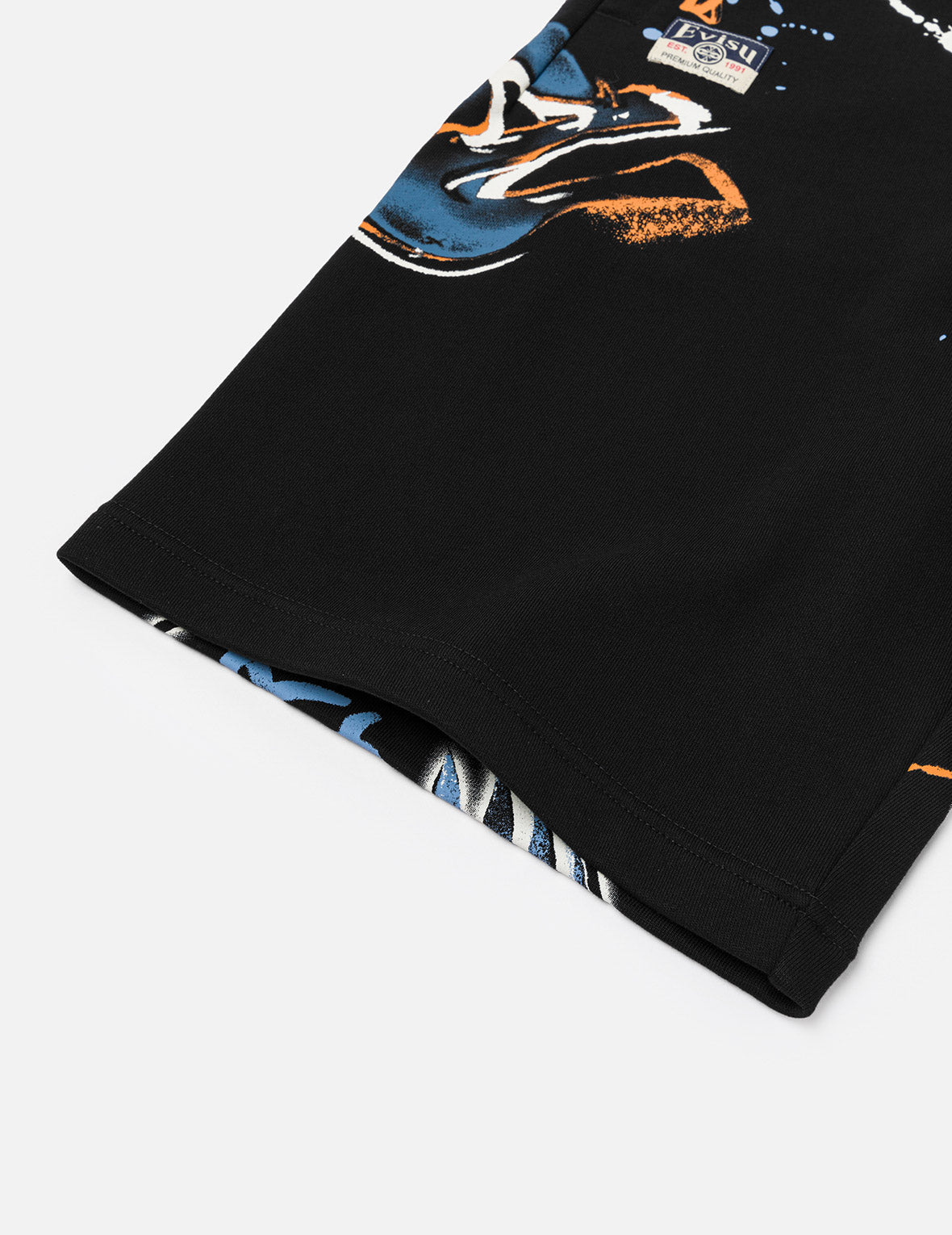 Graffiti Print Regular Fit Sweatshorts