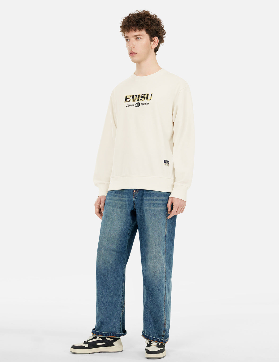 Kamon and Logo Brocade Applique Relax Fit Sweatshirts