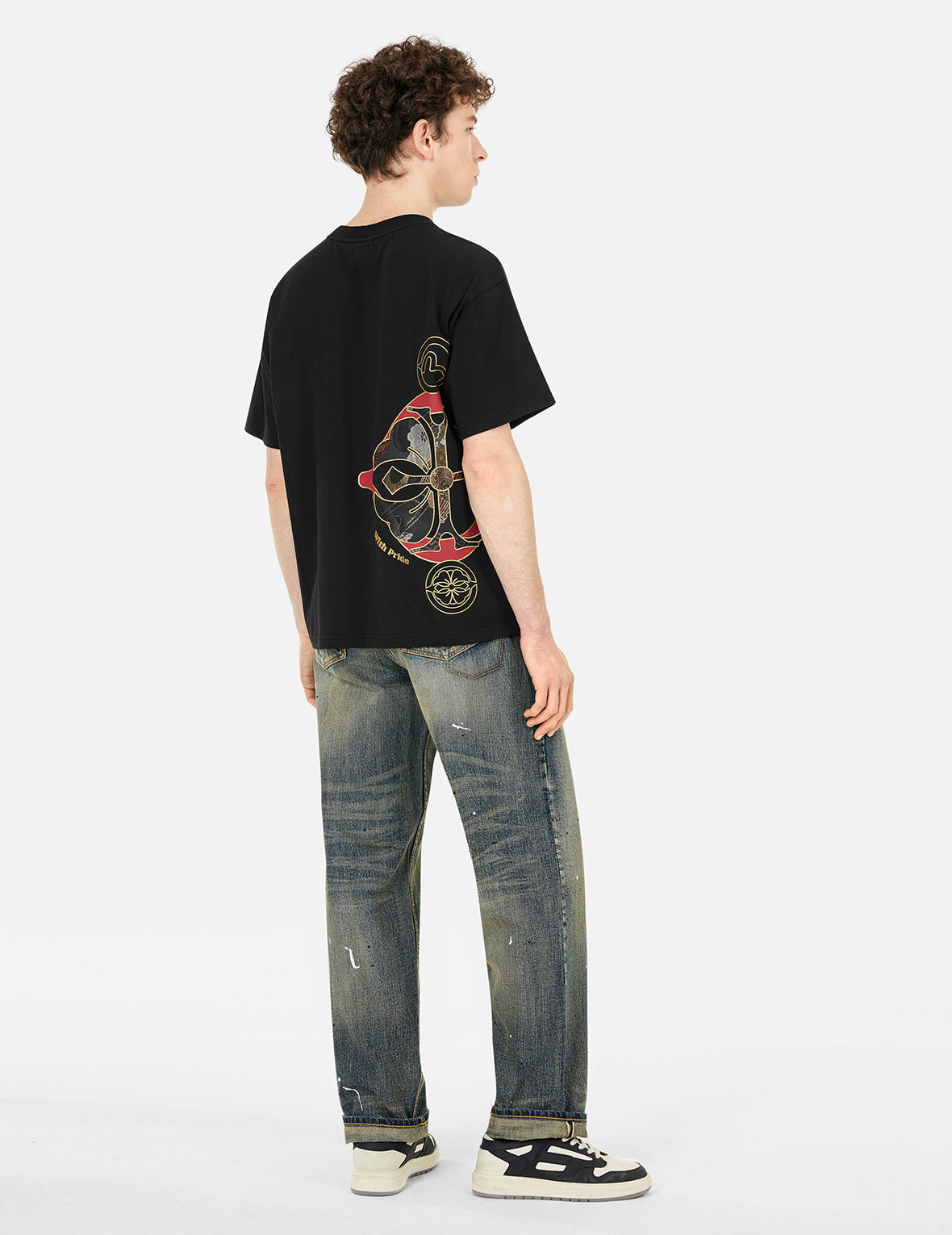 Brocade logo and Kamon Appliqué Relax Fit T-shirt