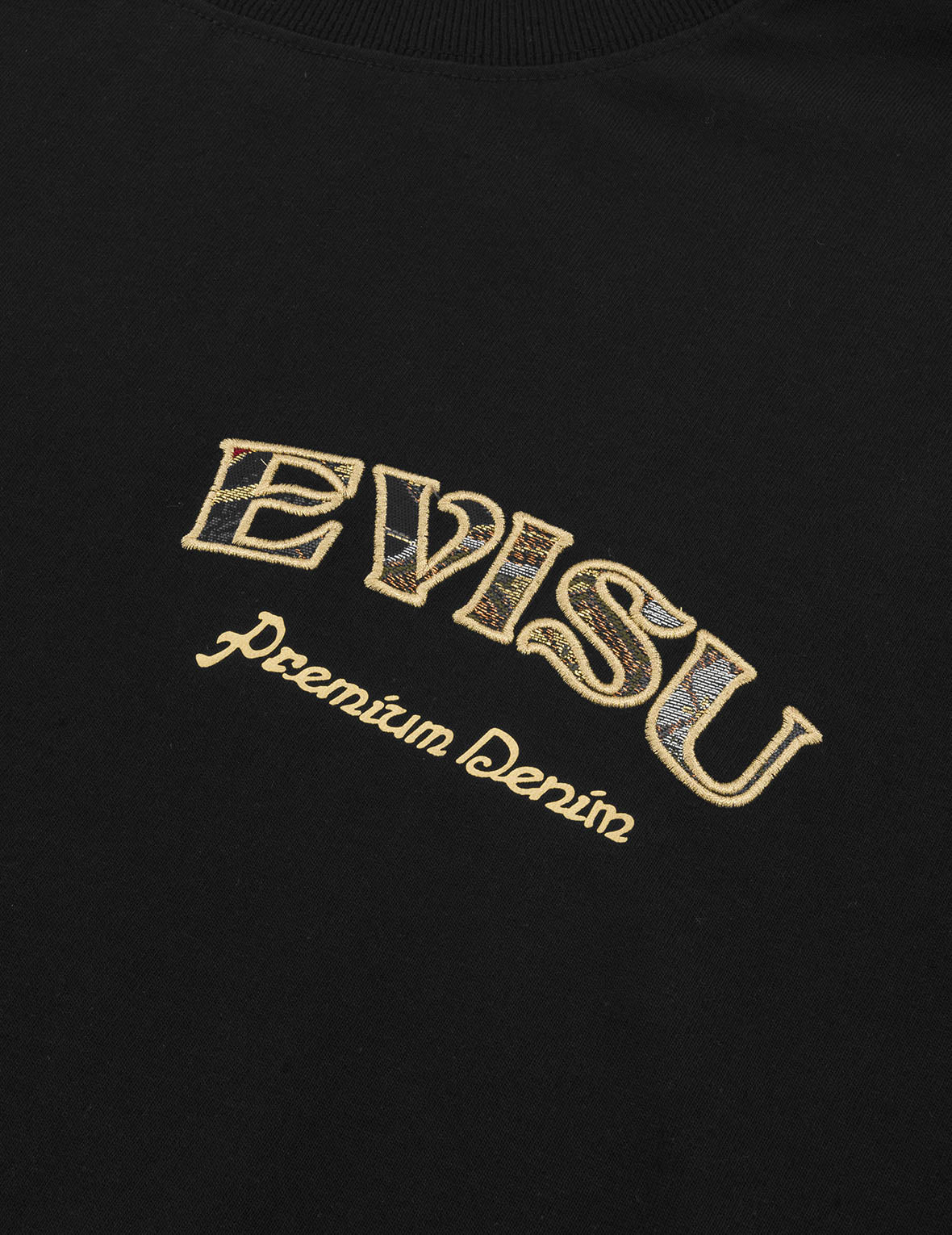 Brocade logo and Kamon Appliqué Relax Fit T-shirt