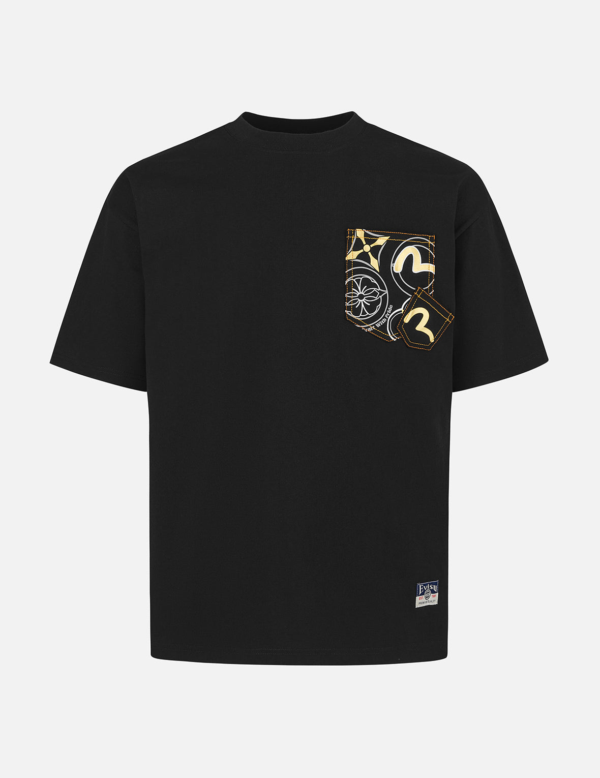 多口袋和多印花宽版T恤