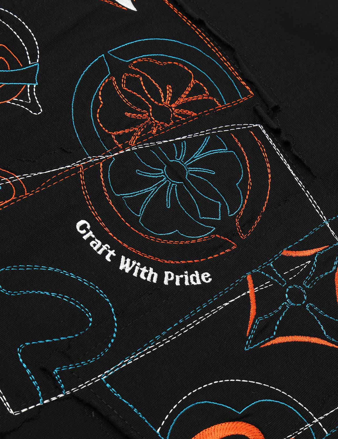 商标和家花刺绣宽版T恤