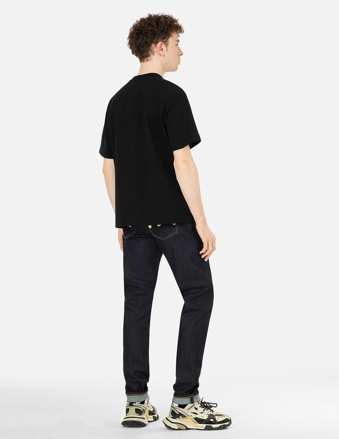 Daruma and Logo Embroidery Relax Fit T-shirt