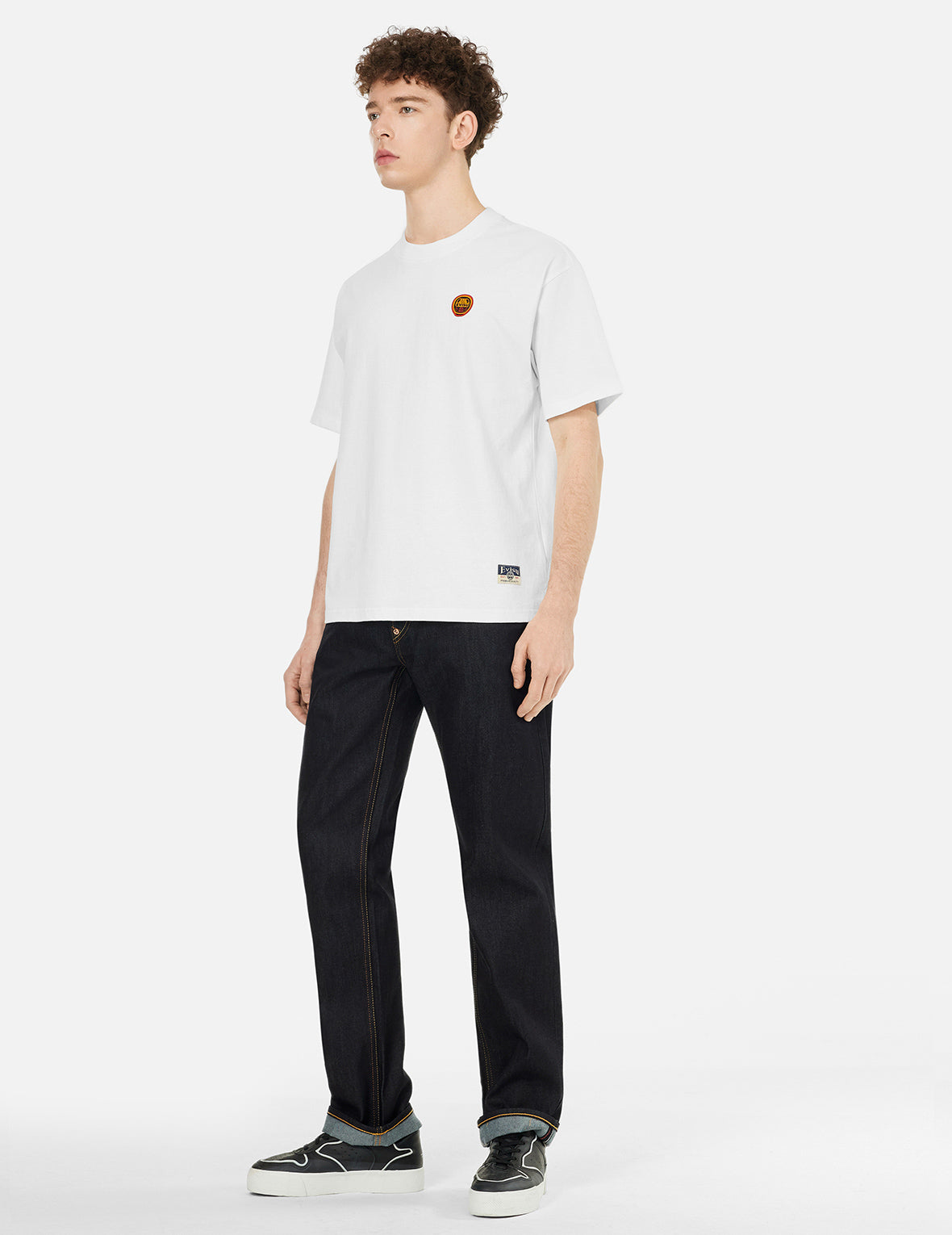 Daruma and Logo Embroidery Relax Fit T-shirt