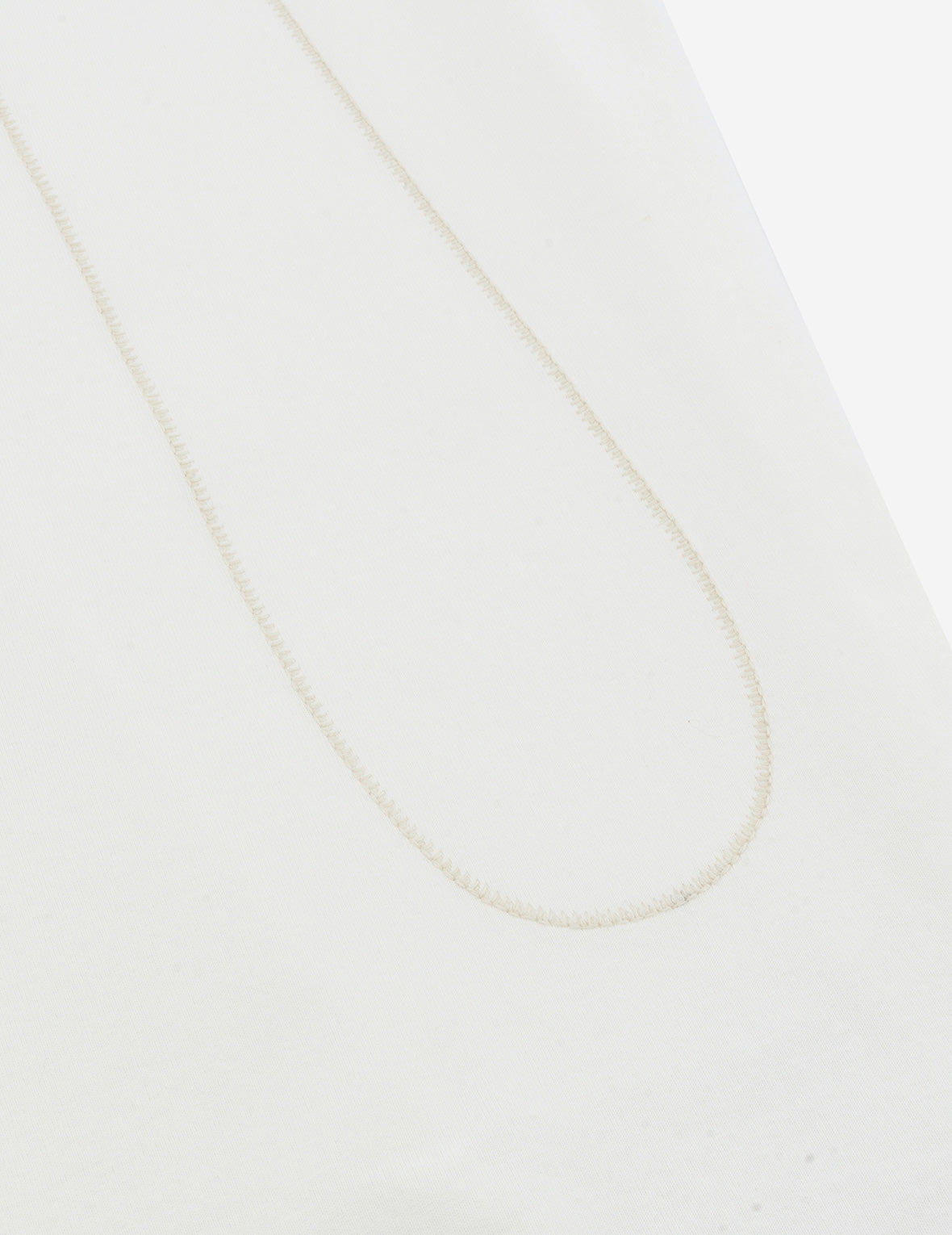 大M刺绣宽版休闲T恤