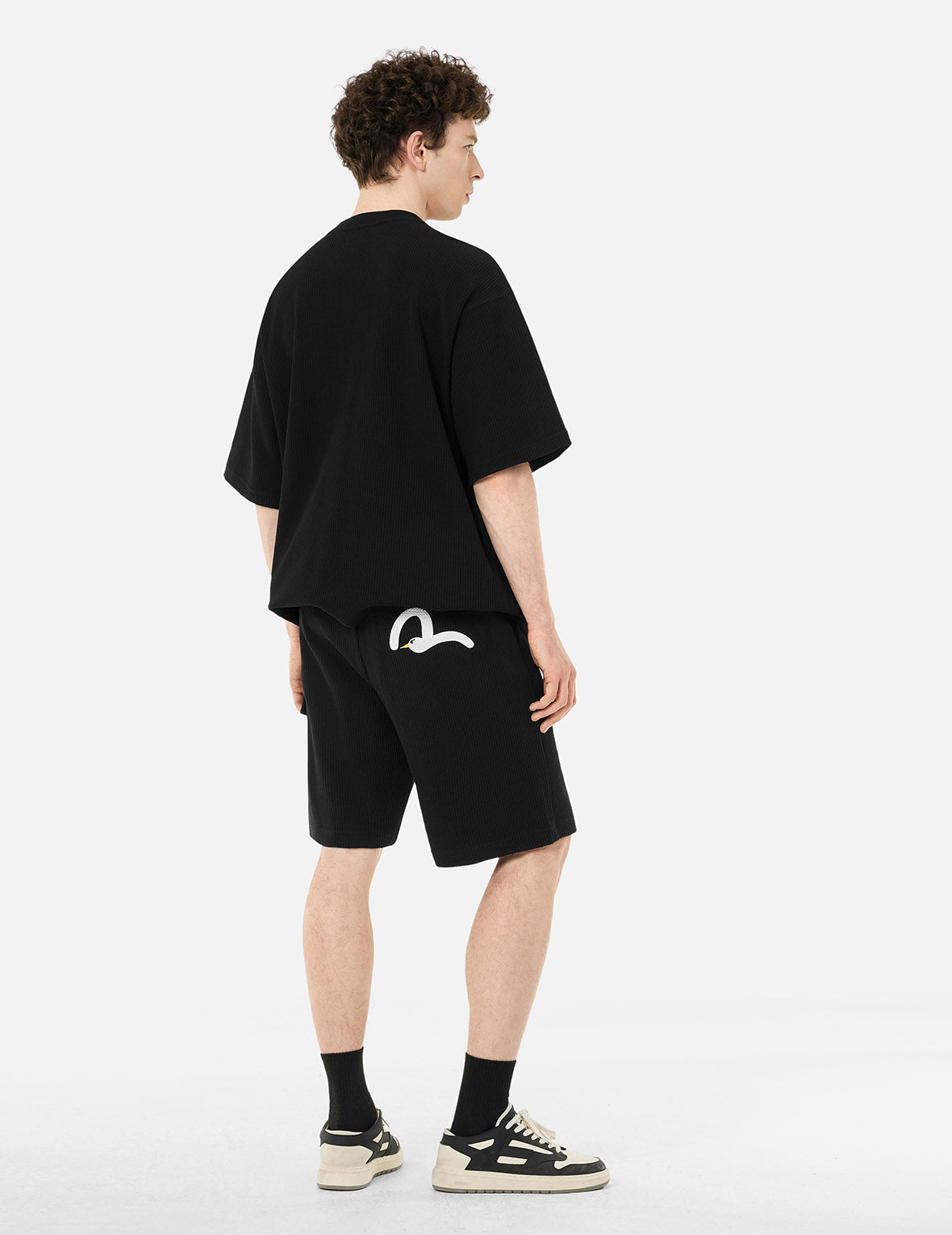 海鸥和商标刺绣超宽版短袖华夫格卫衣