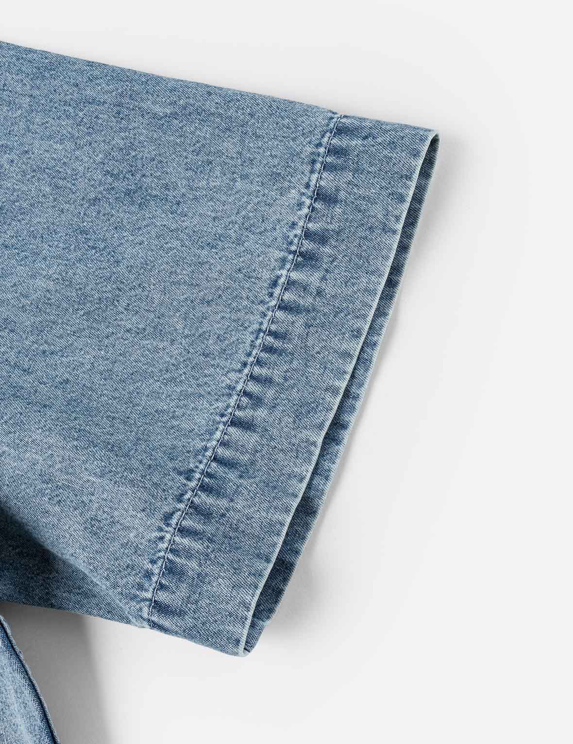 双胸袋箱型牛仔短袖衬衫