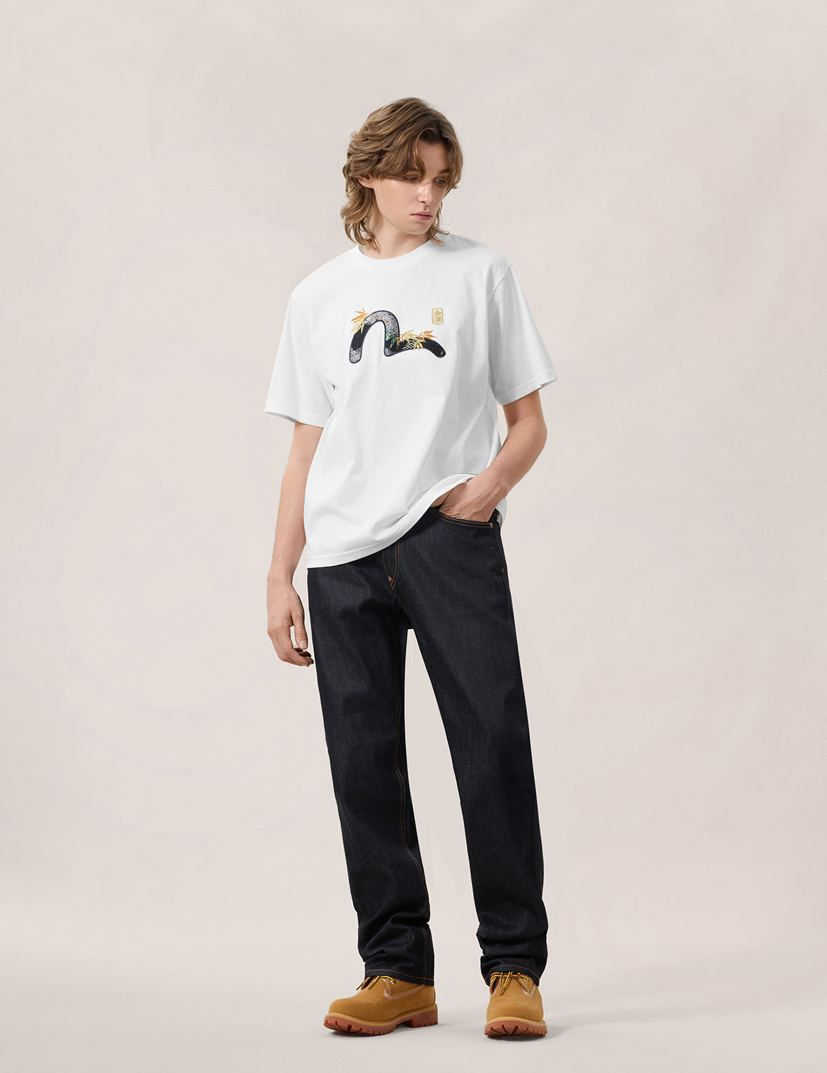 Brocade Seagull Appliqué T-Shirt