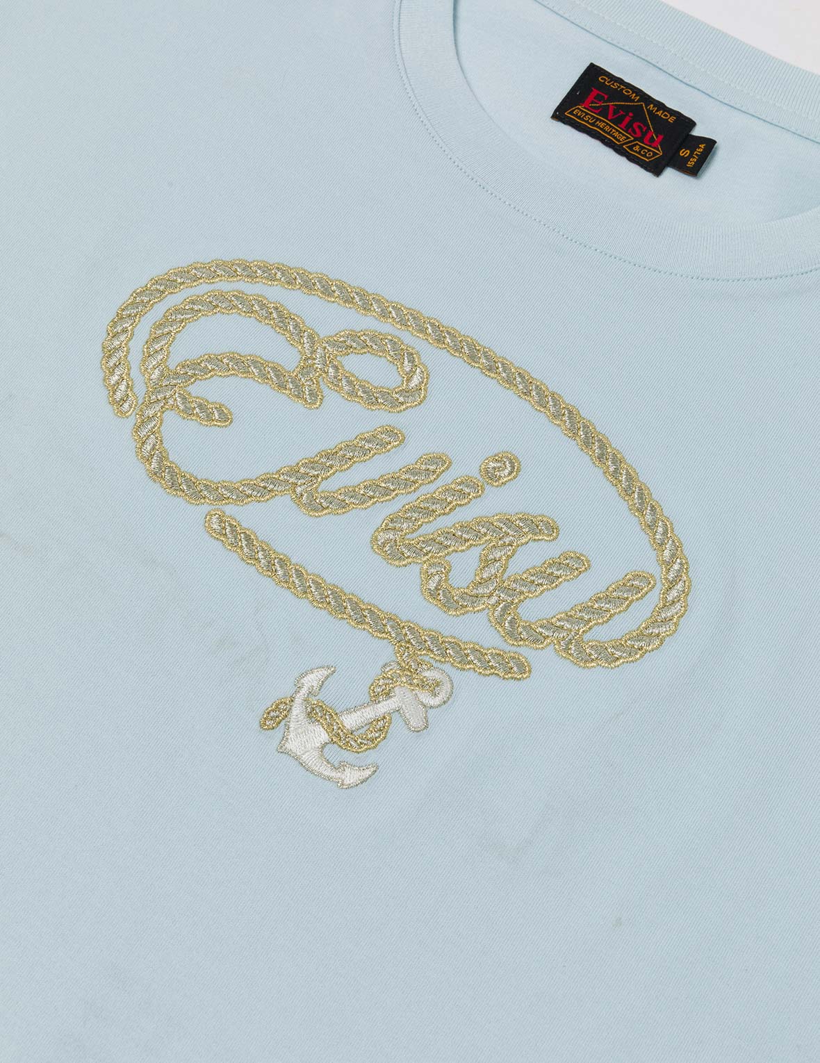 帆绳扭纹商标和船锚刺绣短款T恤