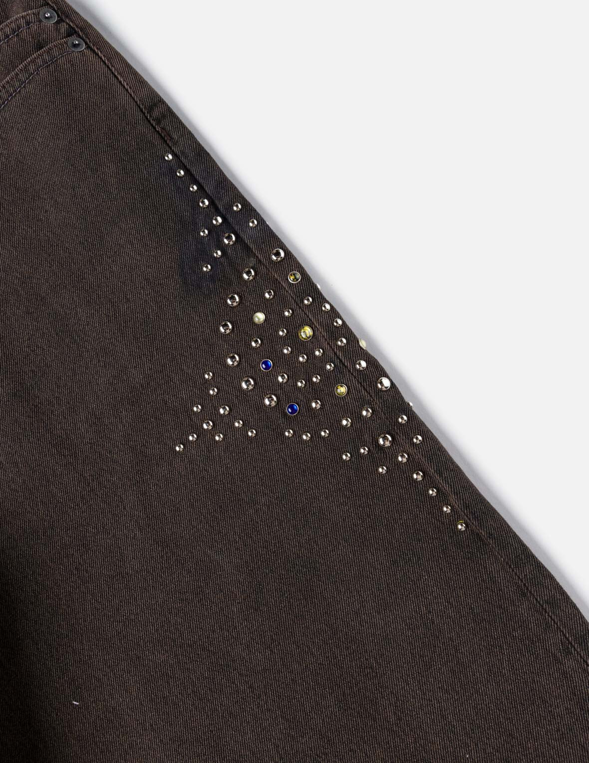 闪钻图案牛仔短裤