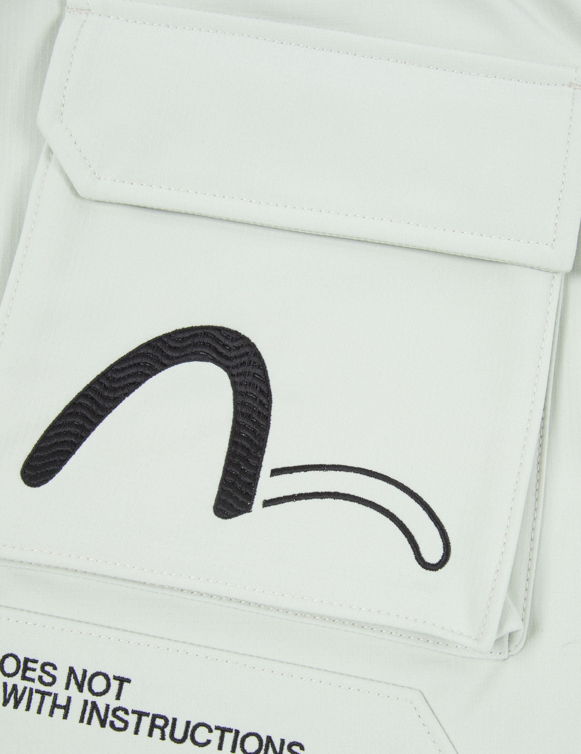 撞色口袋海鸥刺绣长裤