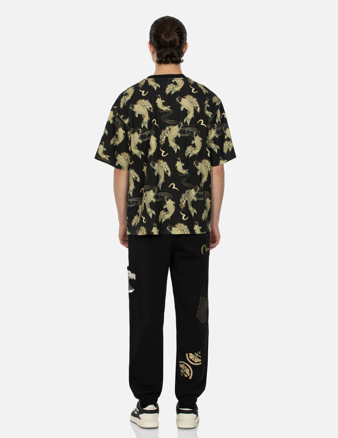 满地鲤鱼和海鸥印花宽版休闲T恤